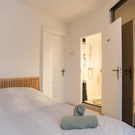 Daire Canal View In The Center Amsterdam